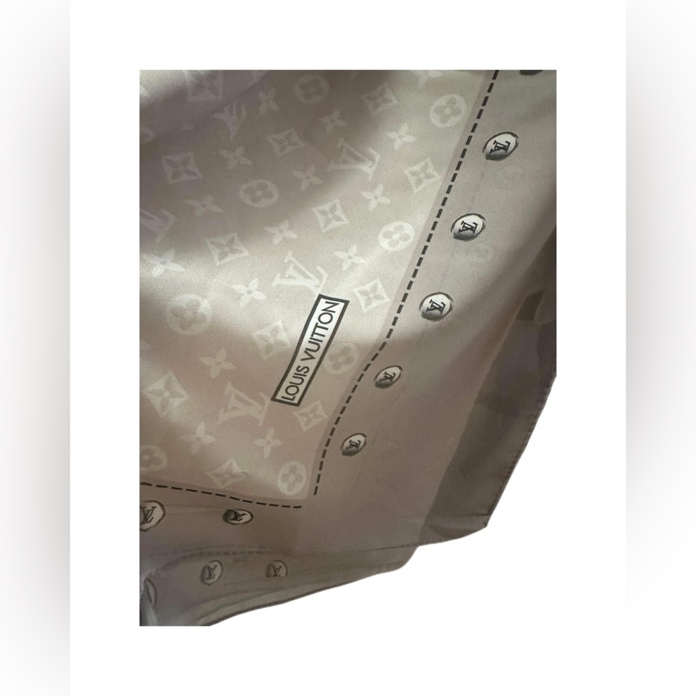 Designer Style Monogram Fashion Scarf LV Style Grey